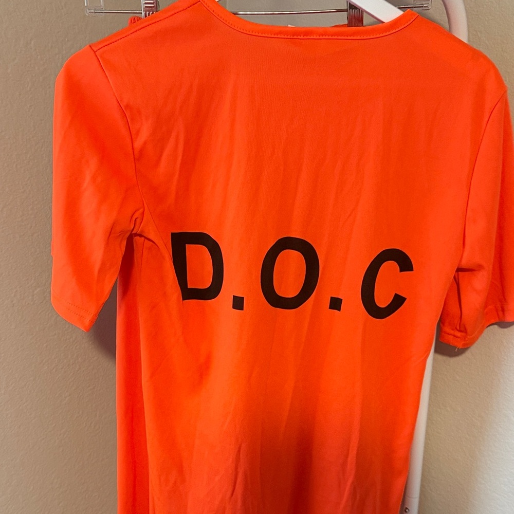 Inmate Costume - Picture 2 of 4